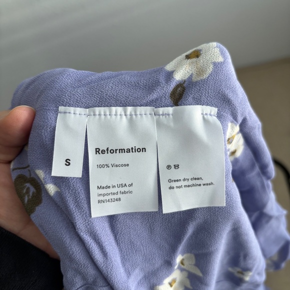 Reformation Adele Wrap Mini Dress in Lilac Floral - Size Small - Picture 3 of 7